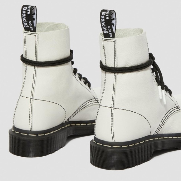 NEW DR MARTENS PASCAL VIRGINIA LEATHER BLACK WHITE BOOT SHOE AUTHENTIC 10 - Picture 4 of 8